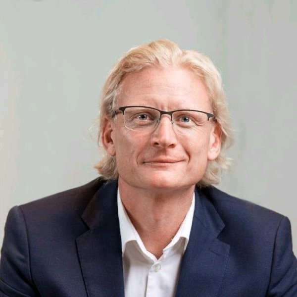 Speakers: Nik Hendel